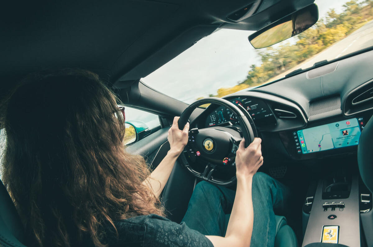 Ferrari Amafi review 2025 080