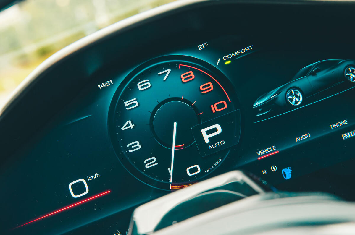 Ferrari Amafi review 2025 086