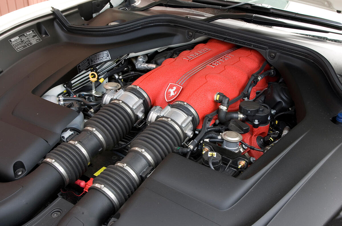 483bhp V8 gets direct injection - a Ferrari first Ferrari California V8 engine