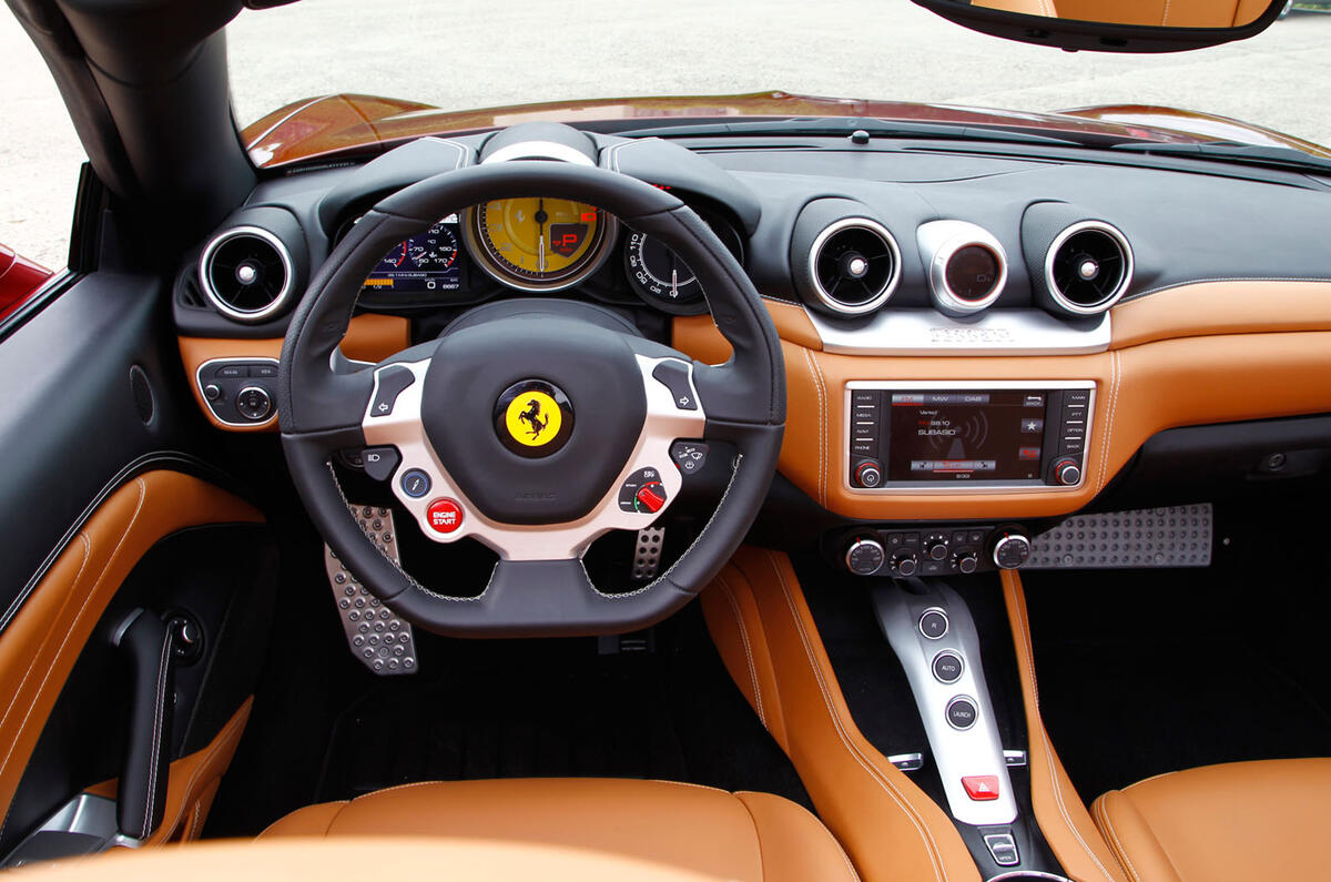 Ferrari California T dashboard