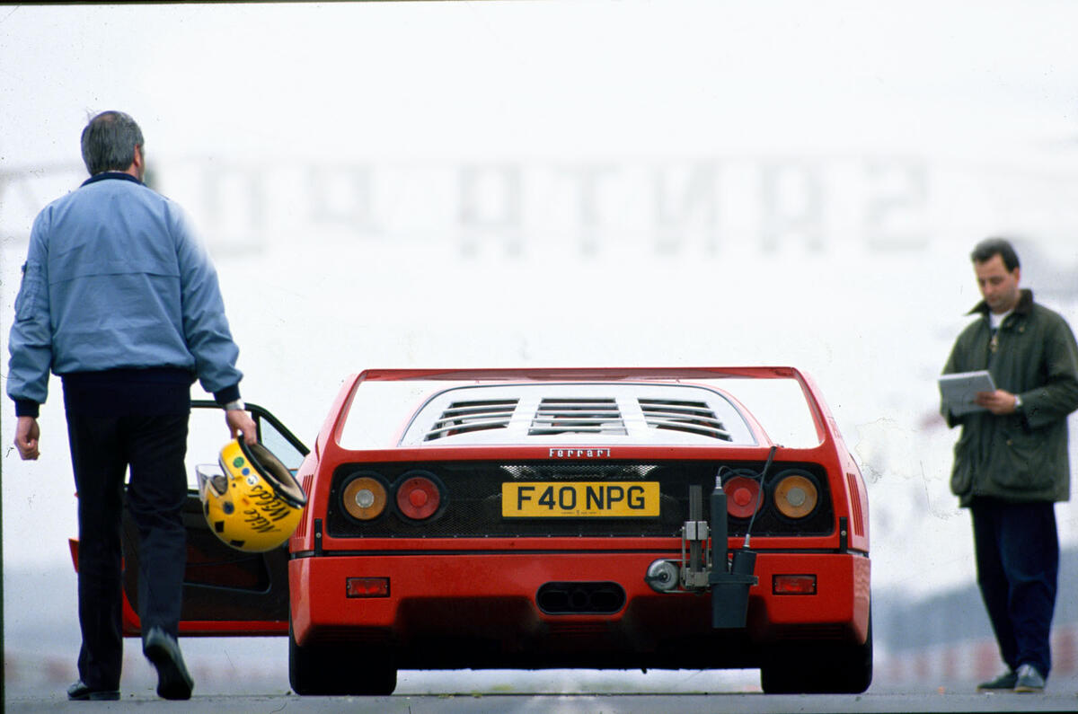 Ferrari F40 rear