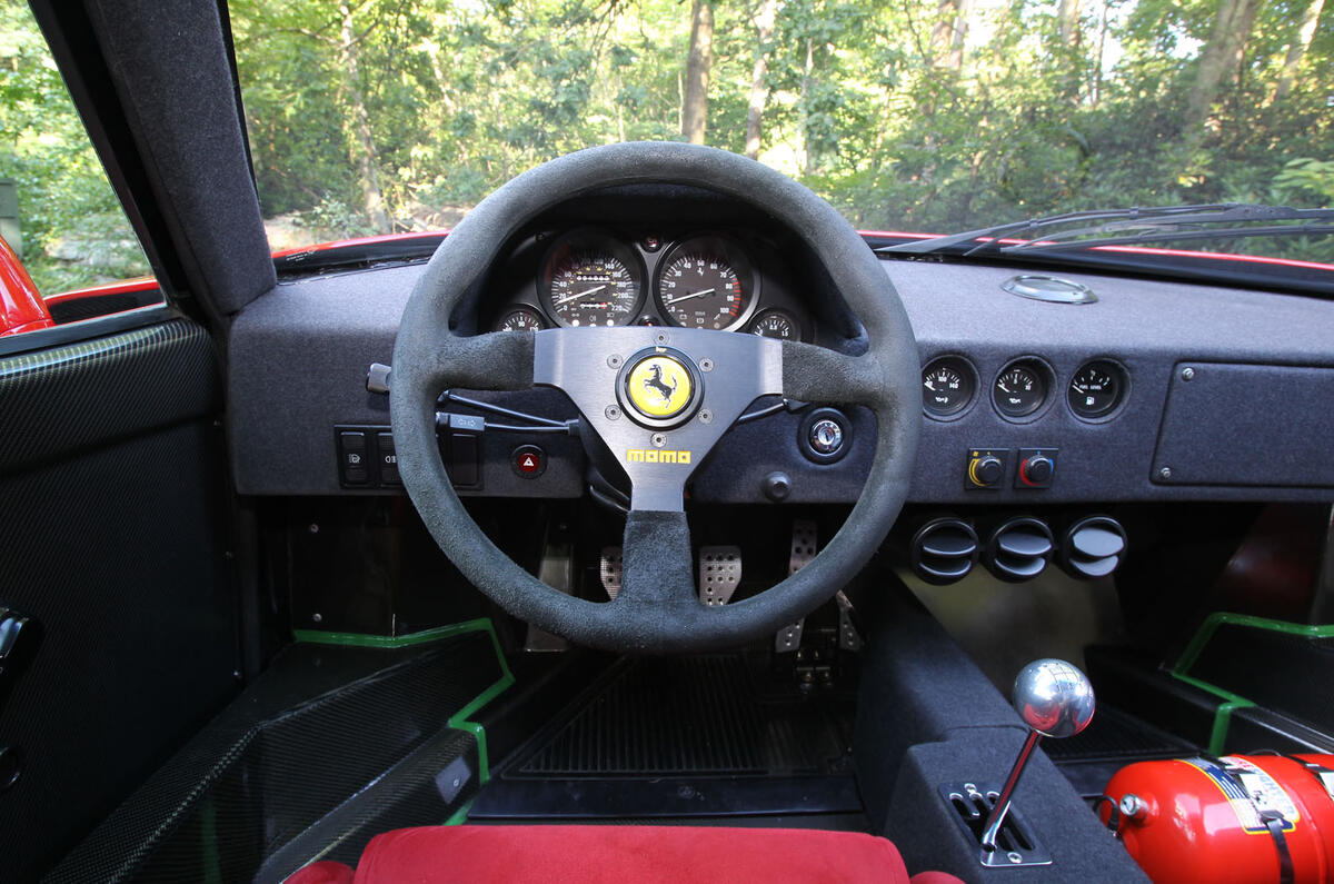 Ferrari F40 dashboard