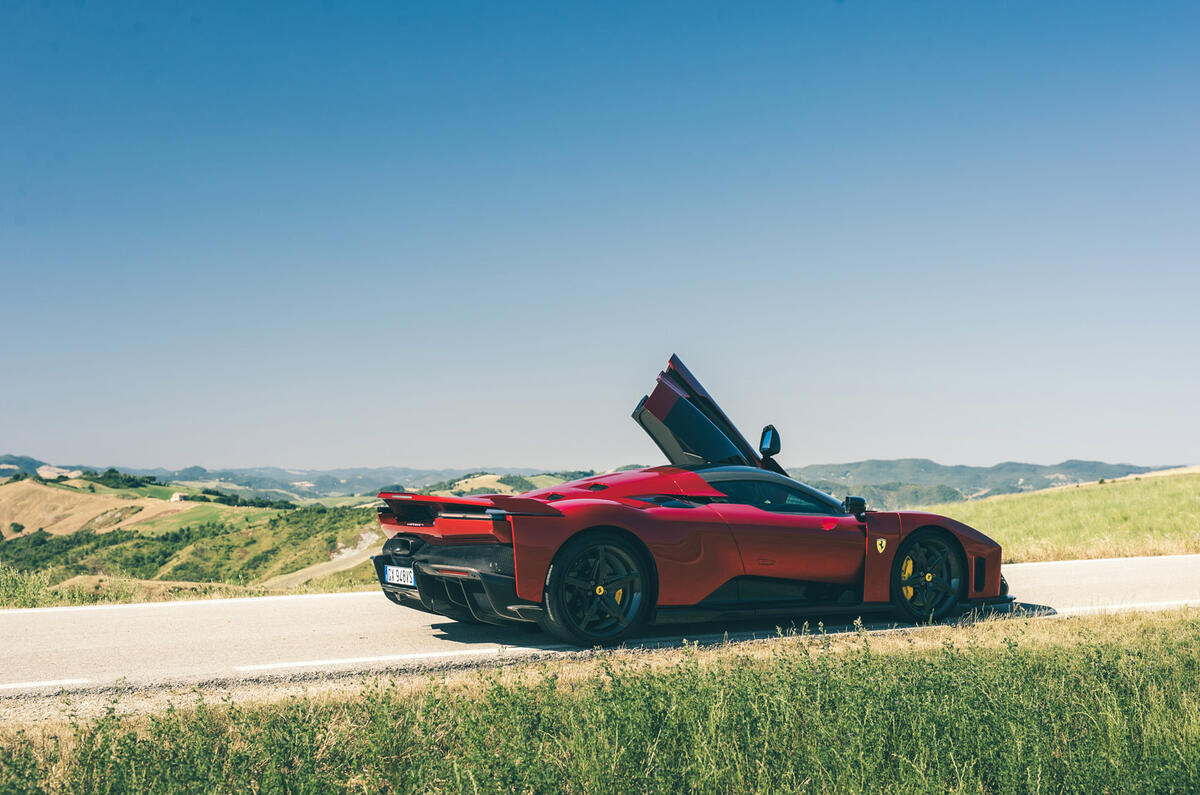 Ferrari F80 review 2025 030