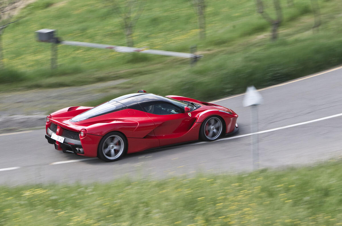 Ferrari LaFerrari rear cornering