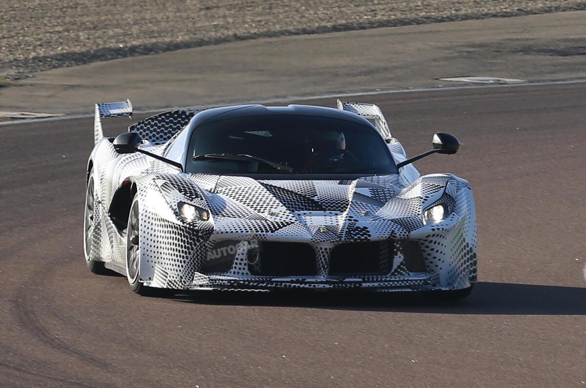 Hard-core LaFerrari XX spotted testing ahead of 2015 launch