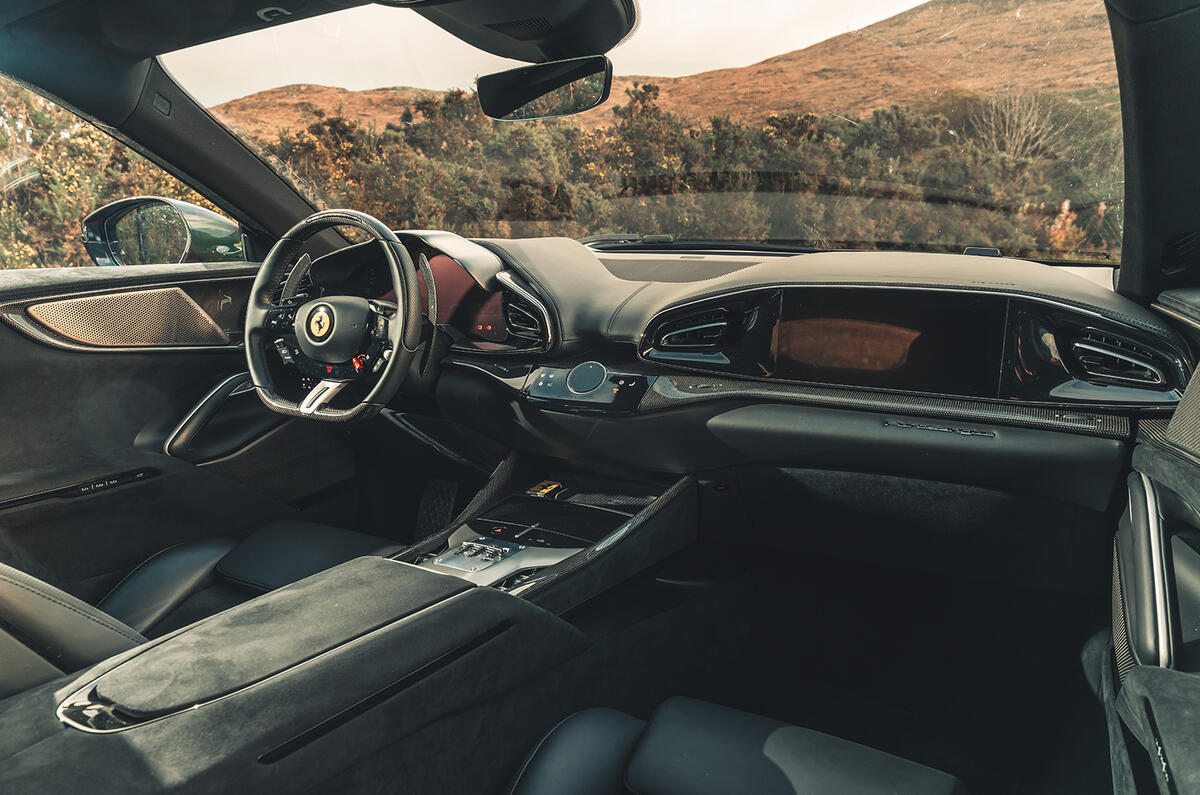 Ferrari Purosangue 08