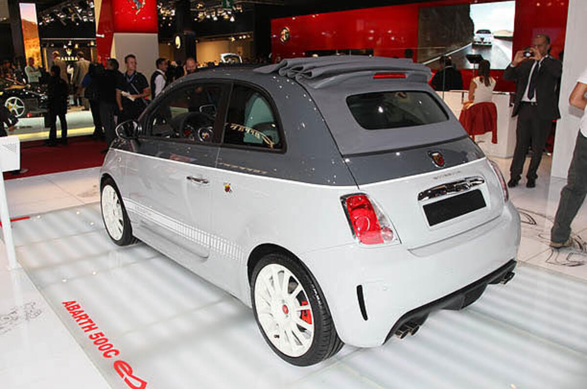 no title Paris show: Abarth 500C + Punto Esseesse