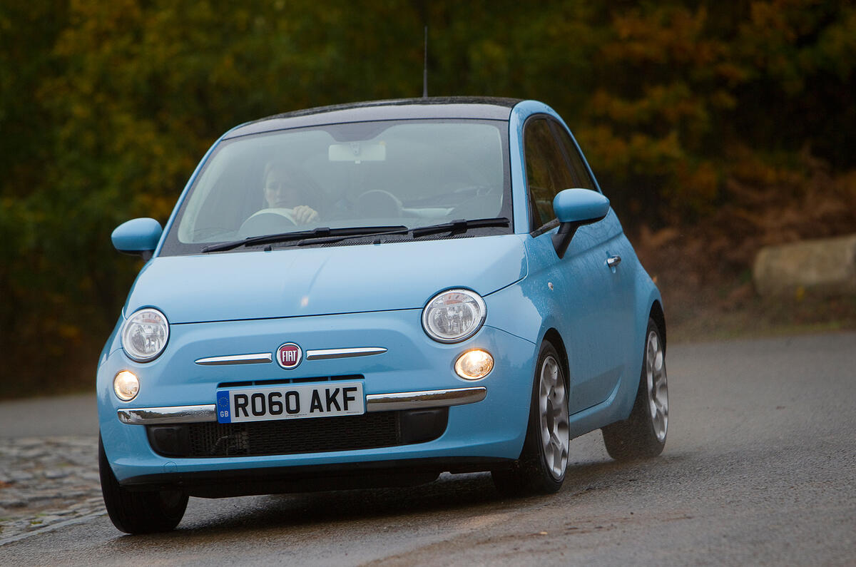 no title Fiat 500XL revealed in factory spy shot