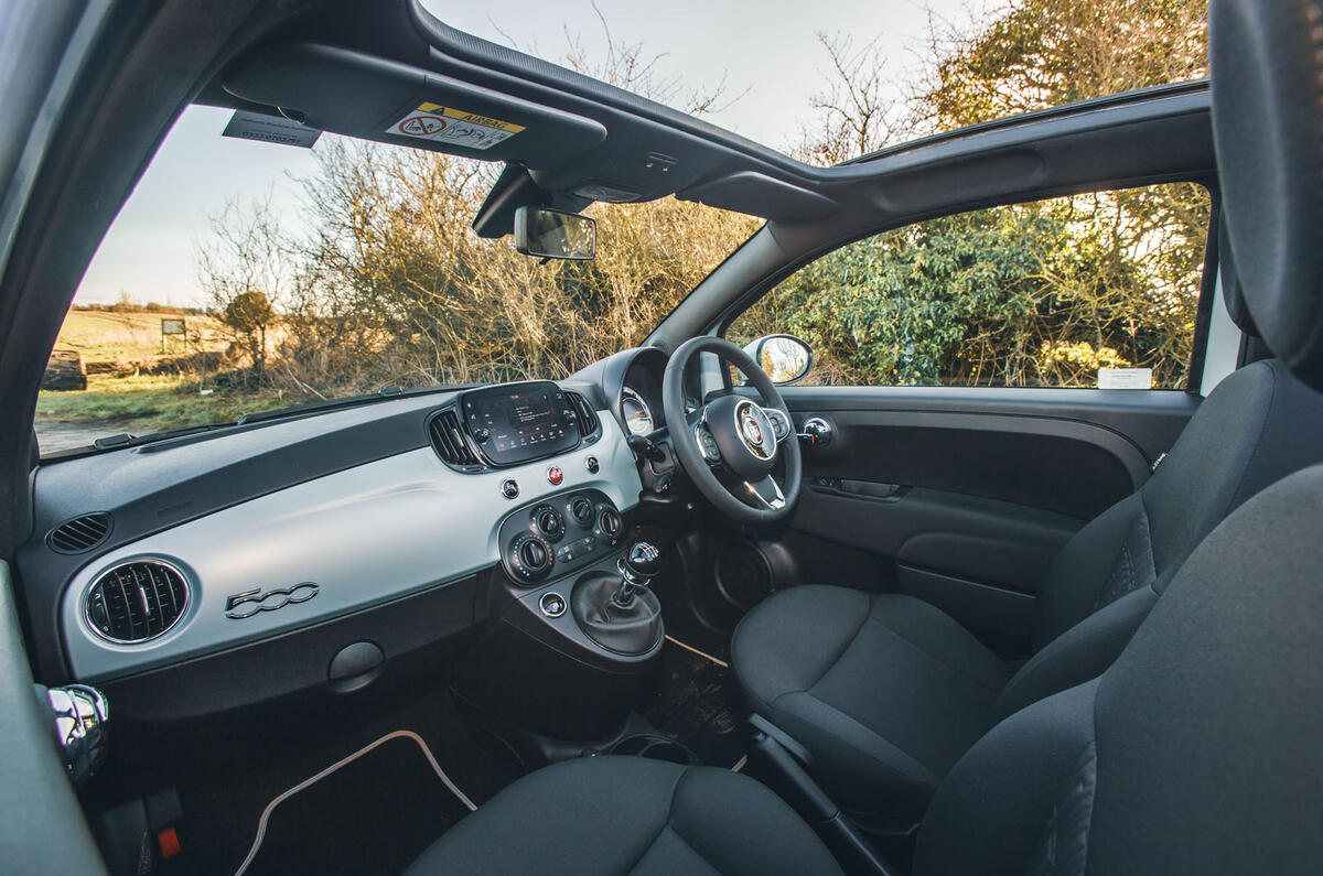 fiat 500c hybrid review 2024 09 interior