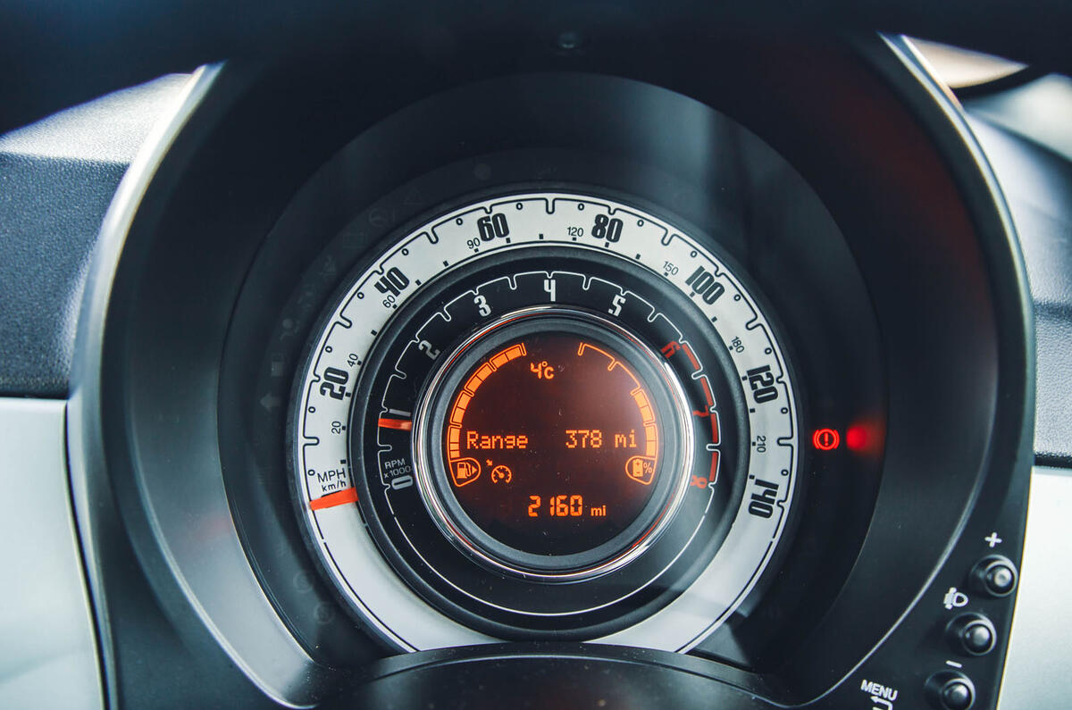 fiat 500c hybrid review 2024 14 