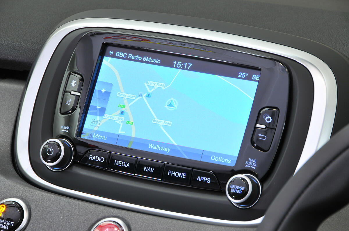 Fiat 500X Uconnect infotainment system