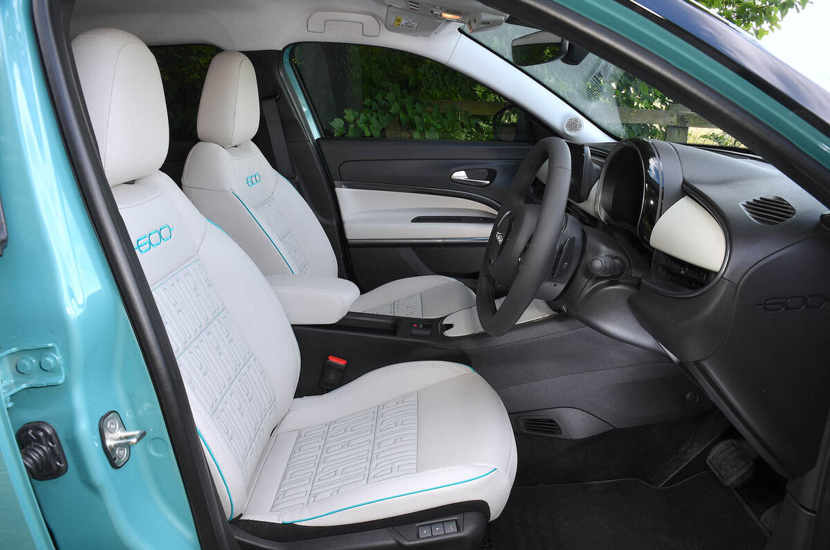 FIAT 600 review 2025 007