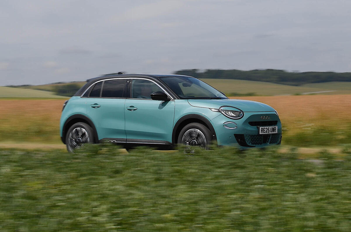 FIAT 600 review 2025 020