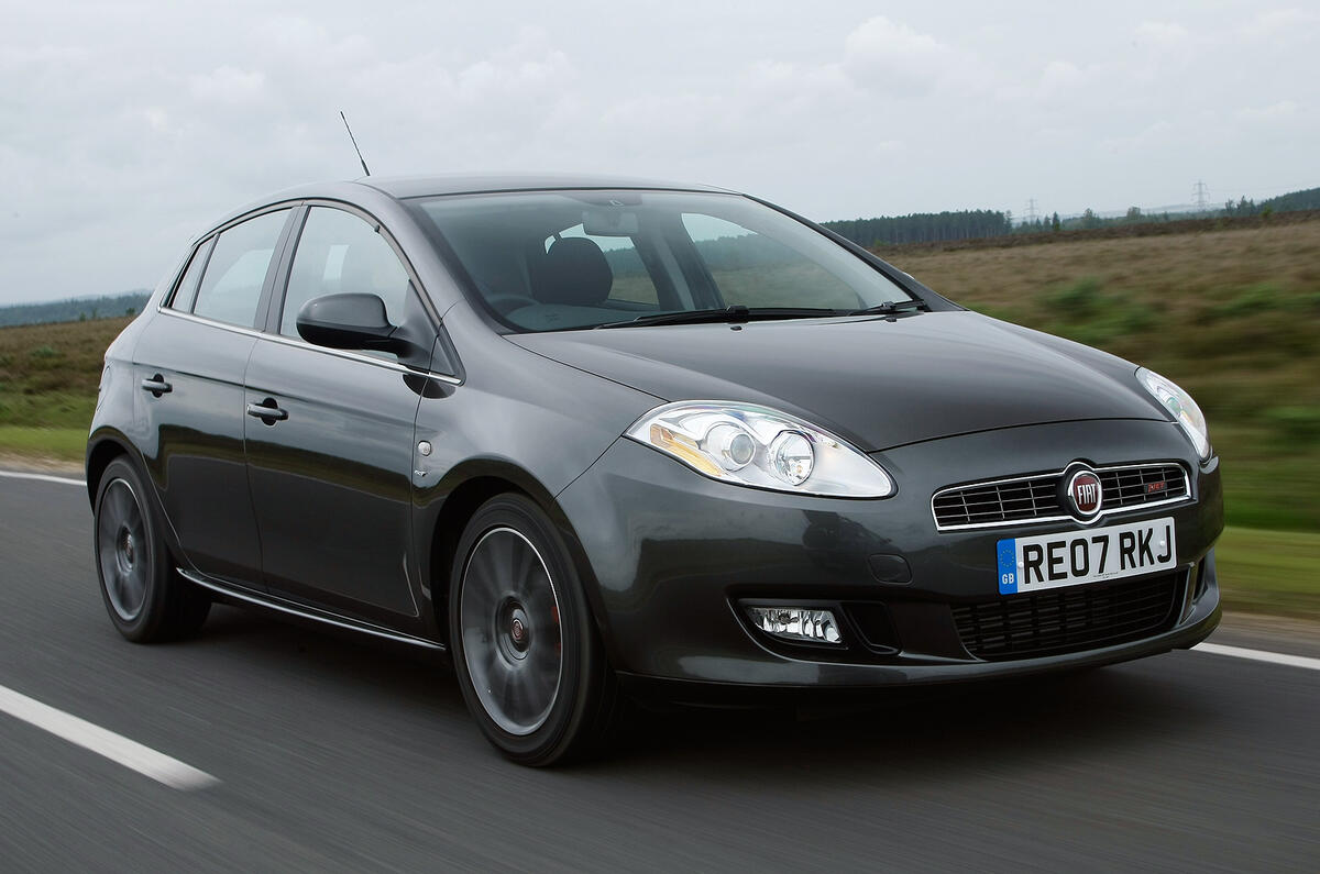 Fiat Bravo front quarter