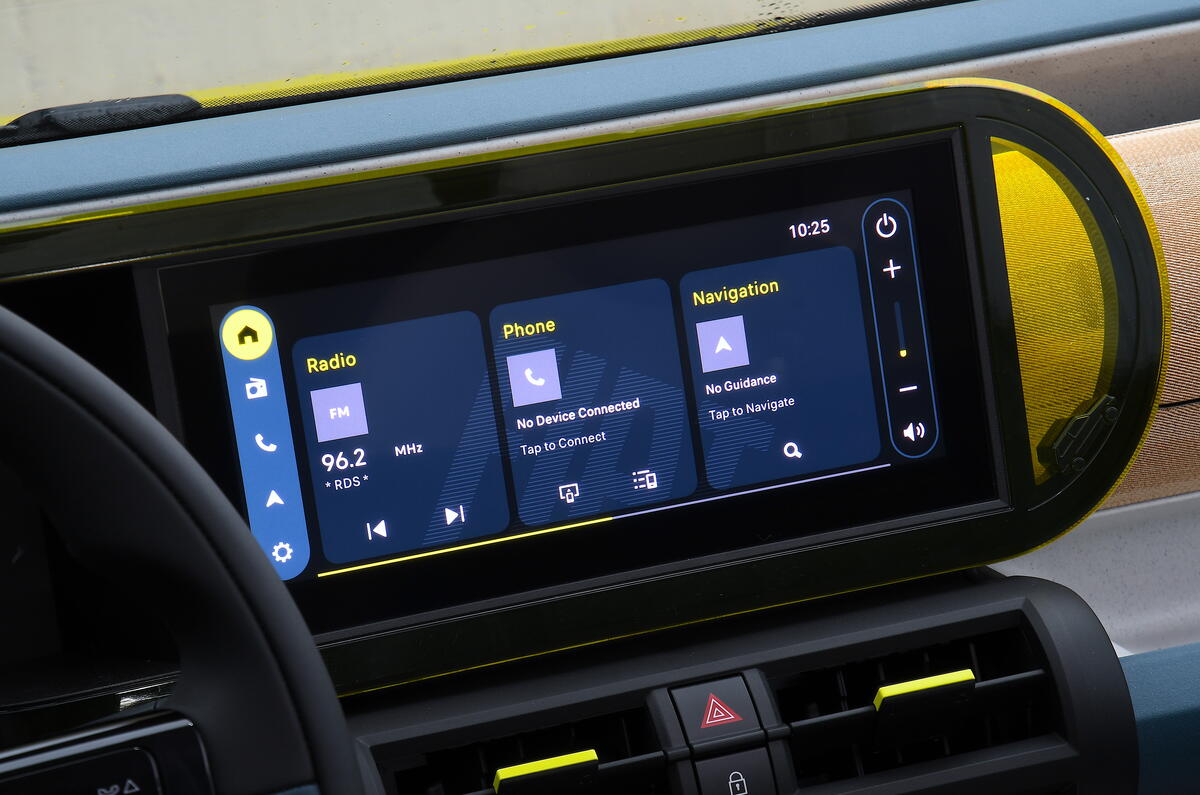 Fiat Panda Hybrid 2025 jb20250520 9688