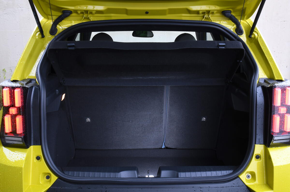 Fiat Panda Hybrid 2025 jb20250520 9694