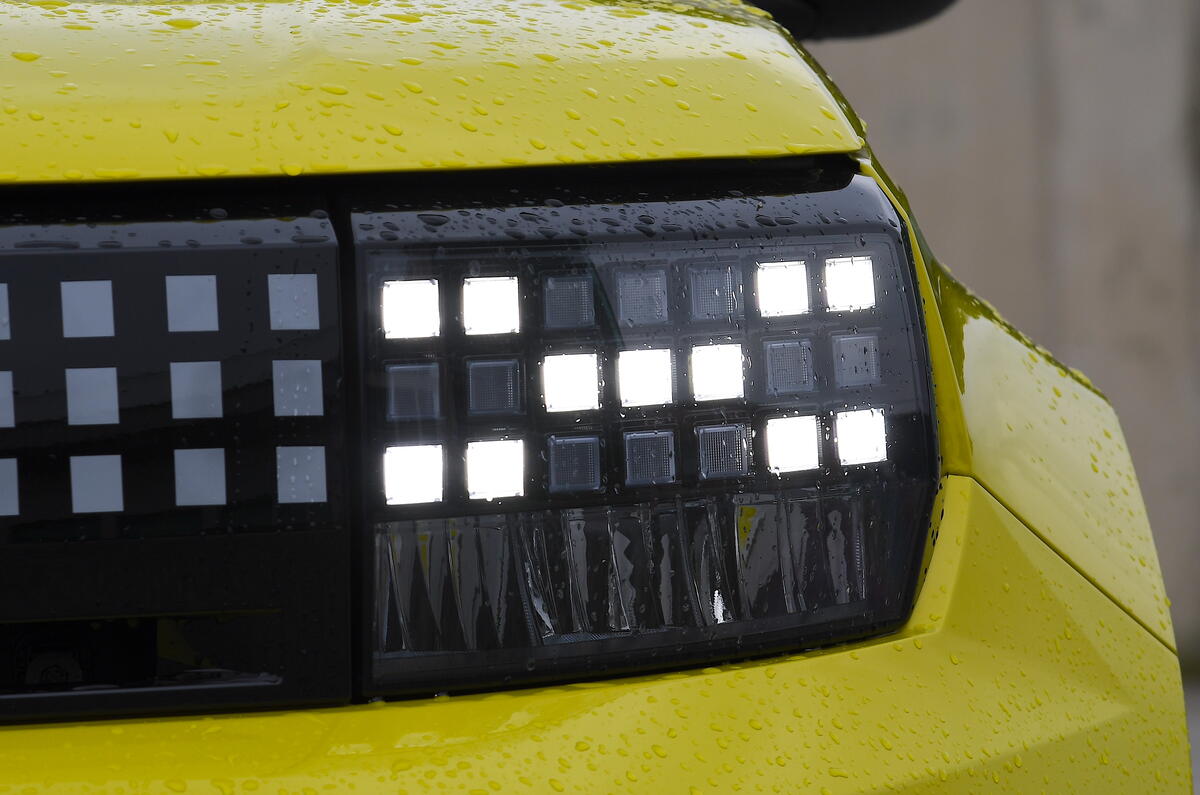 Fiat Panda Hybrid 2025 jb20250520 9698