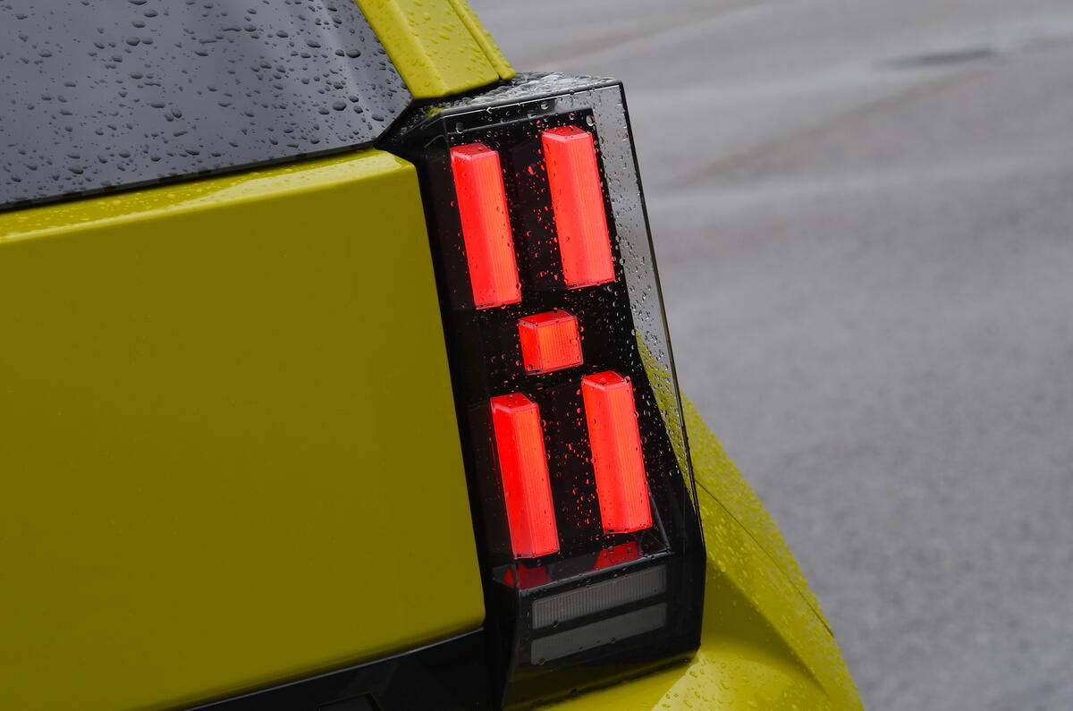 Fiat Panda Hybrid 2025 jb20250520 9704