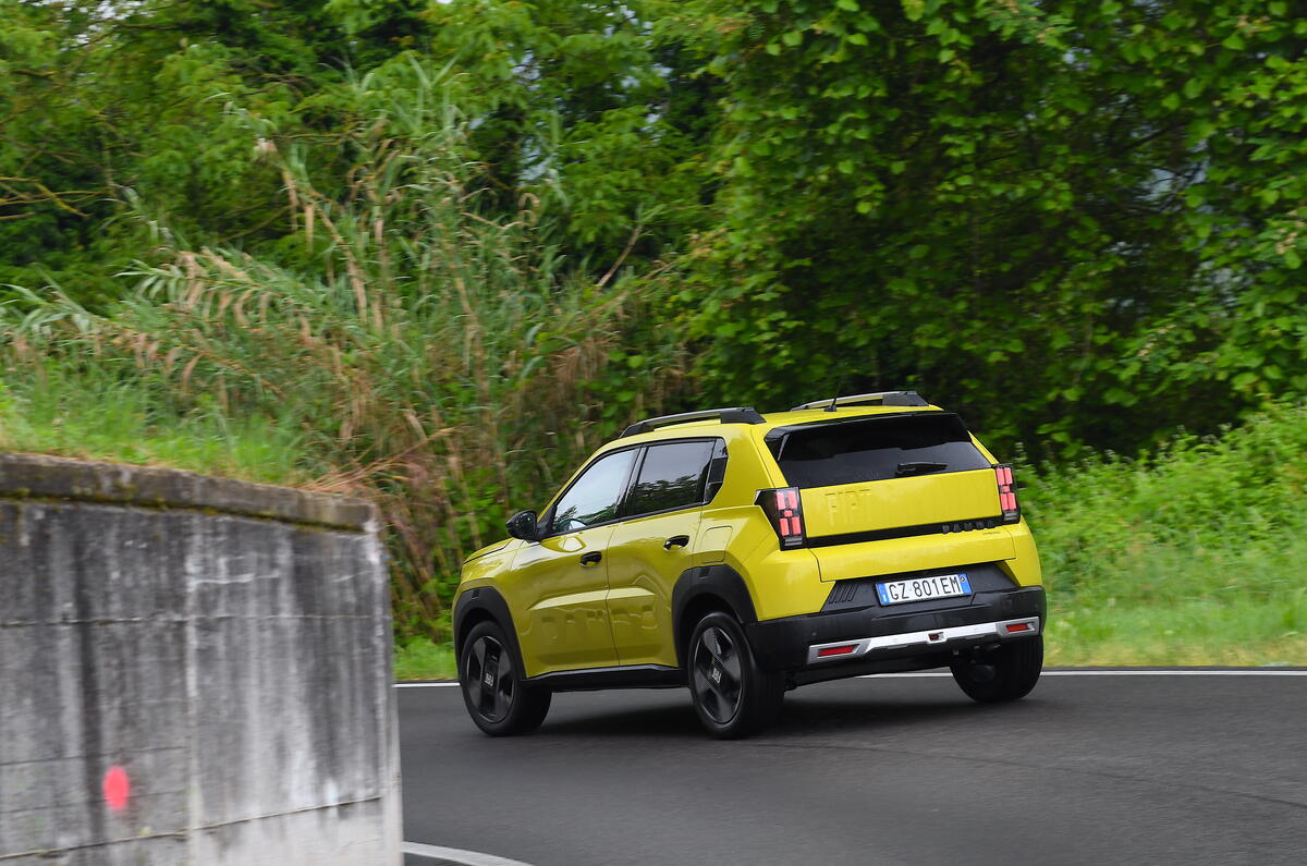 Fiat Panda Hybrid 2025 jb20250520 9707