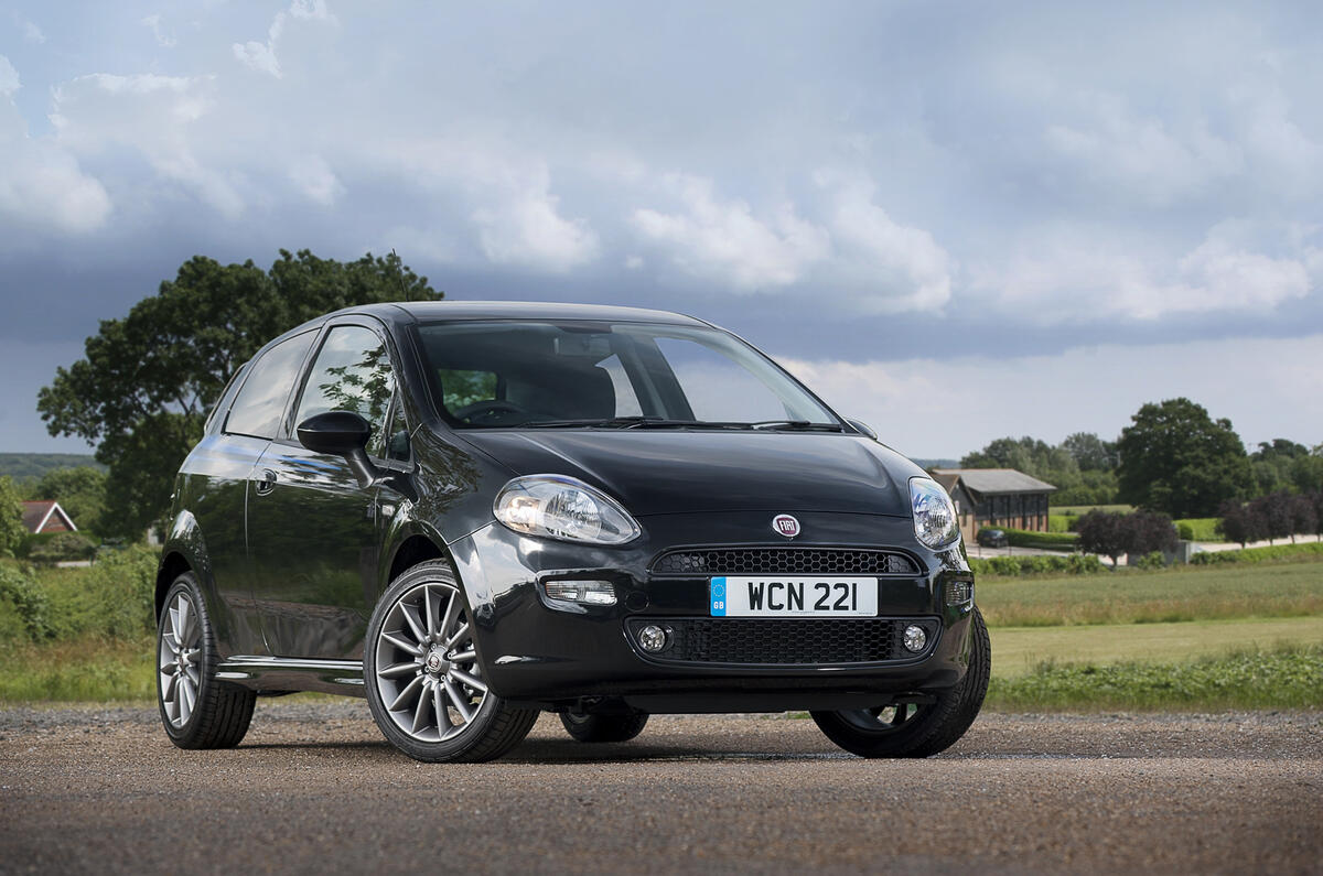 3 star Fiat Punto
