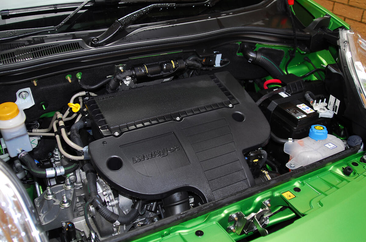 Fiat Qubo turbodiesel engine