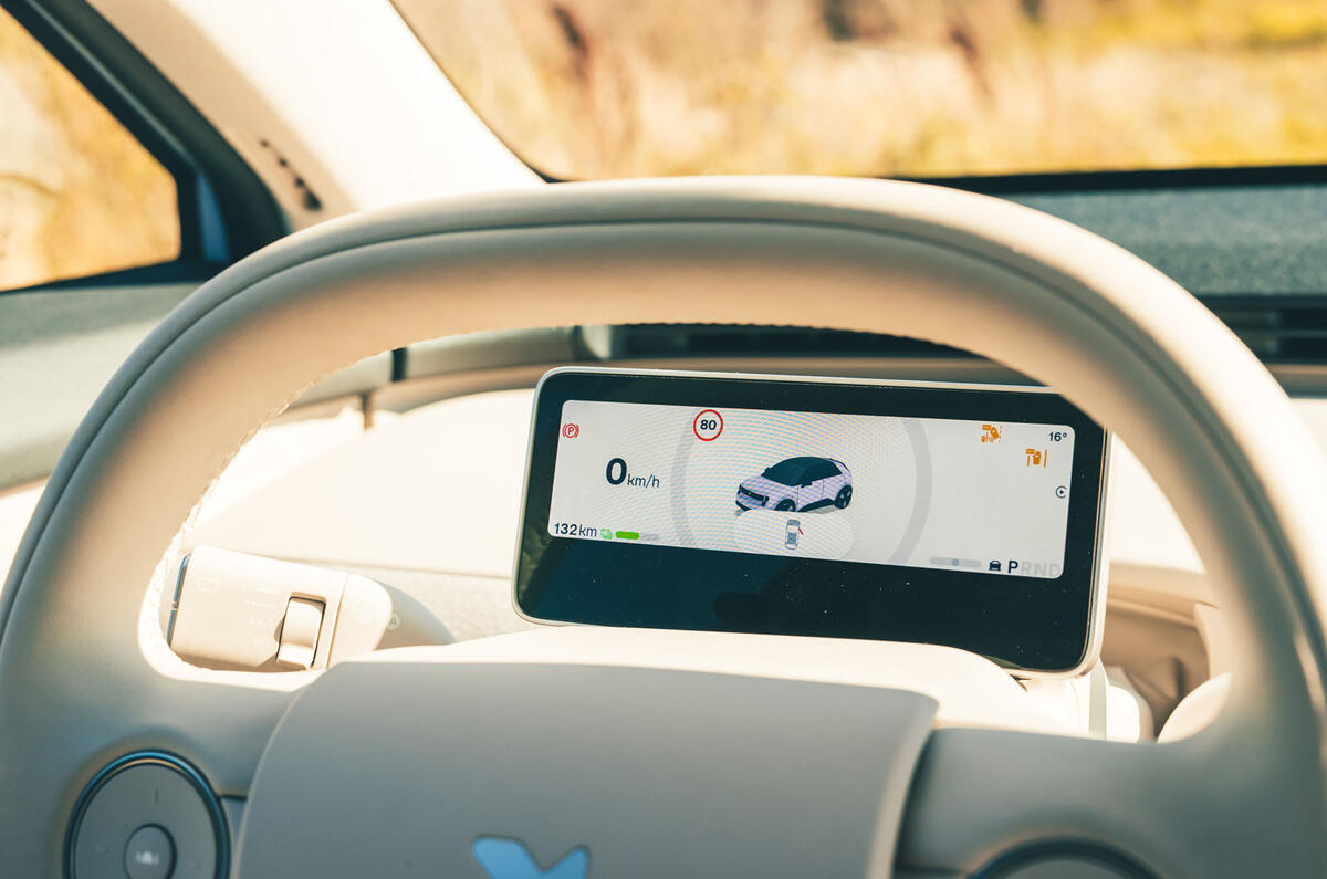 Firefly review 2025 011