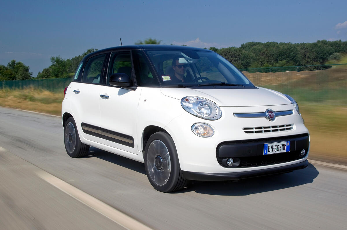 no title Fiat 500XL revealed in factory spy shot
