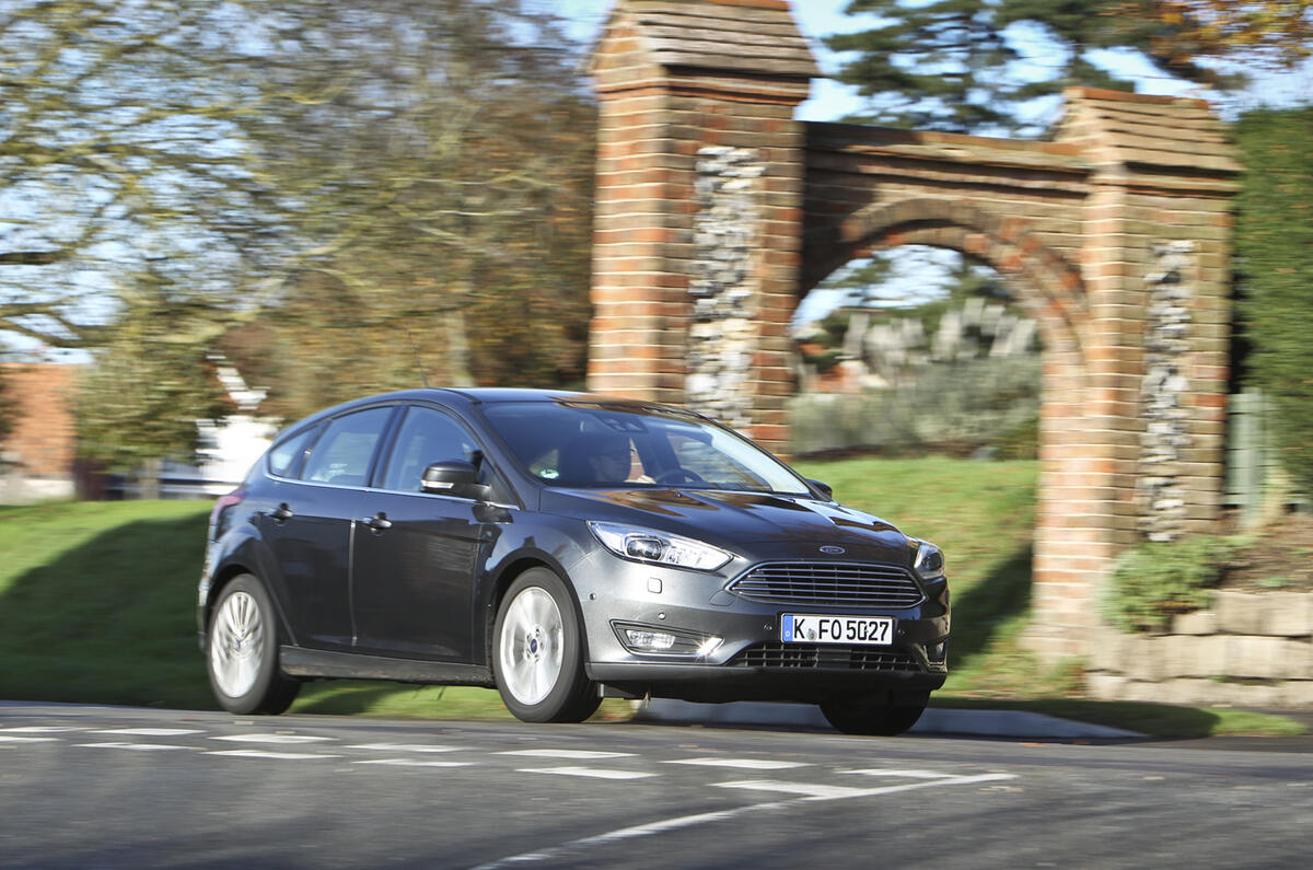 Comparison: Ford Focus versus Volkswagen Golf