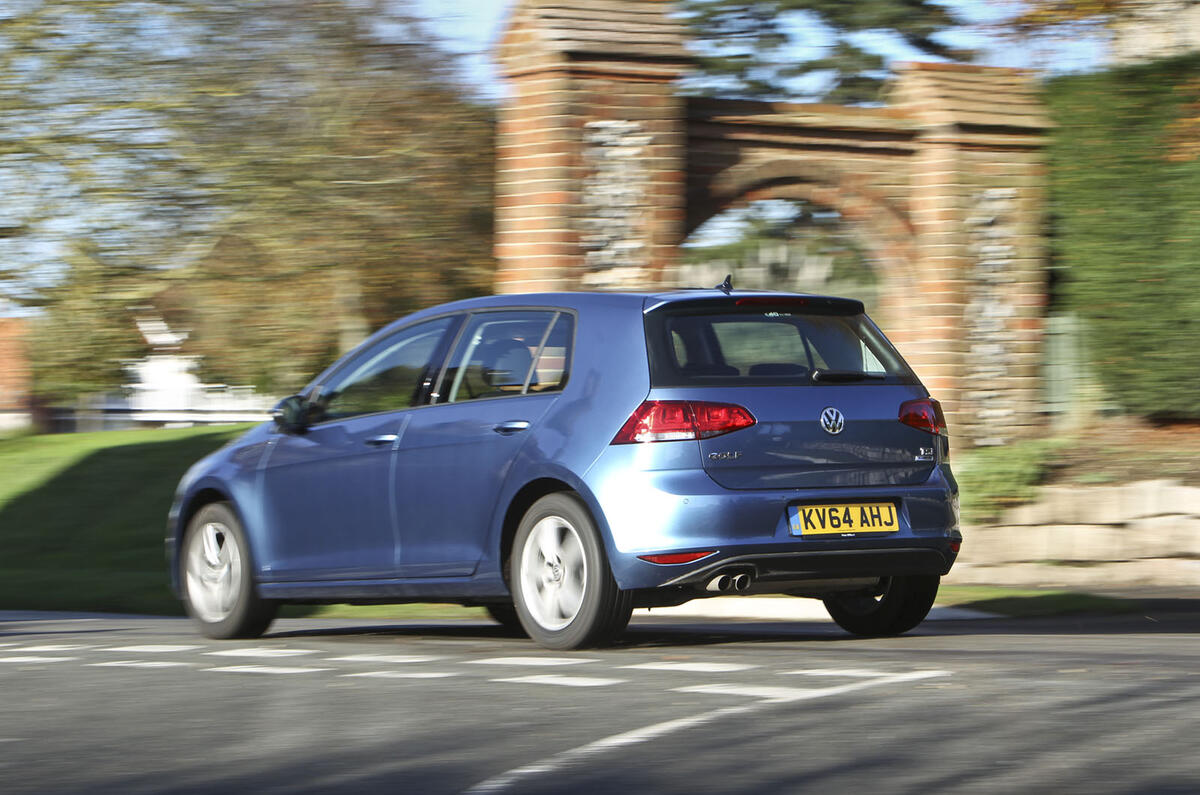 Comparison: Ford Focus versus Volkswagen Golf