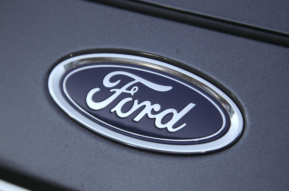 Comparison: Ford Focus versus Volkswagen Golf