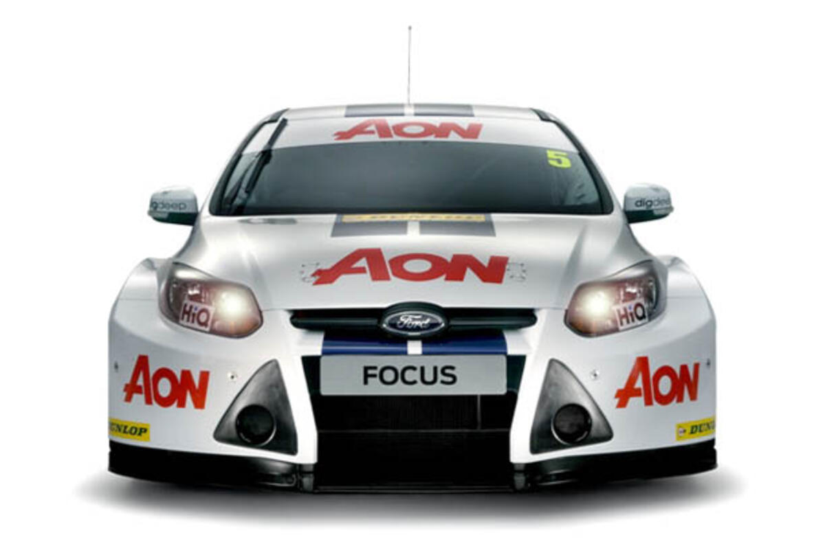 Geneva show: Ford Focus Touring car