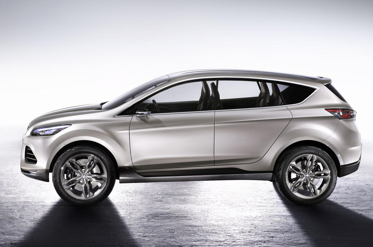 New Ford Kuga - spy pics