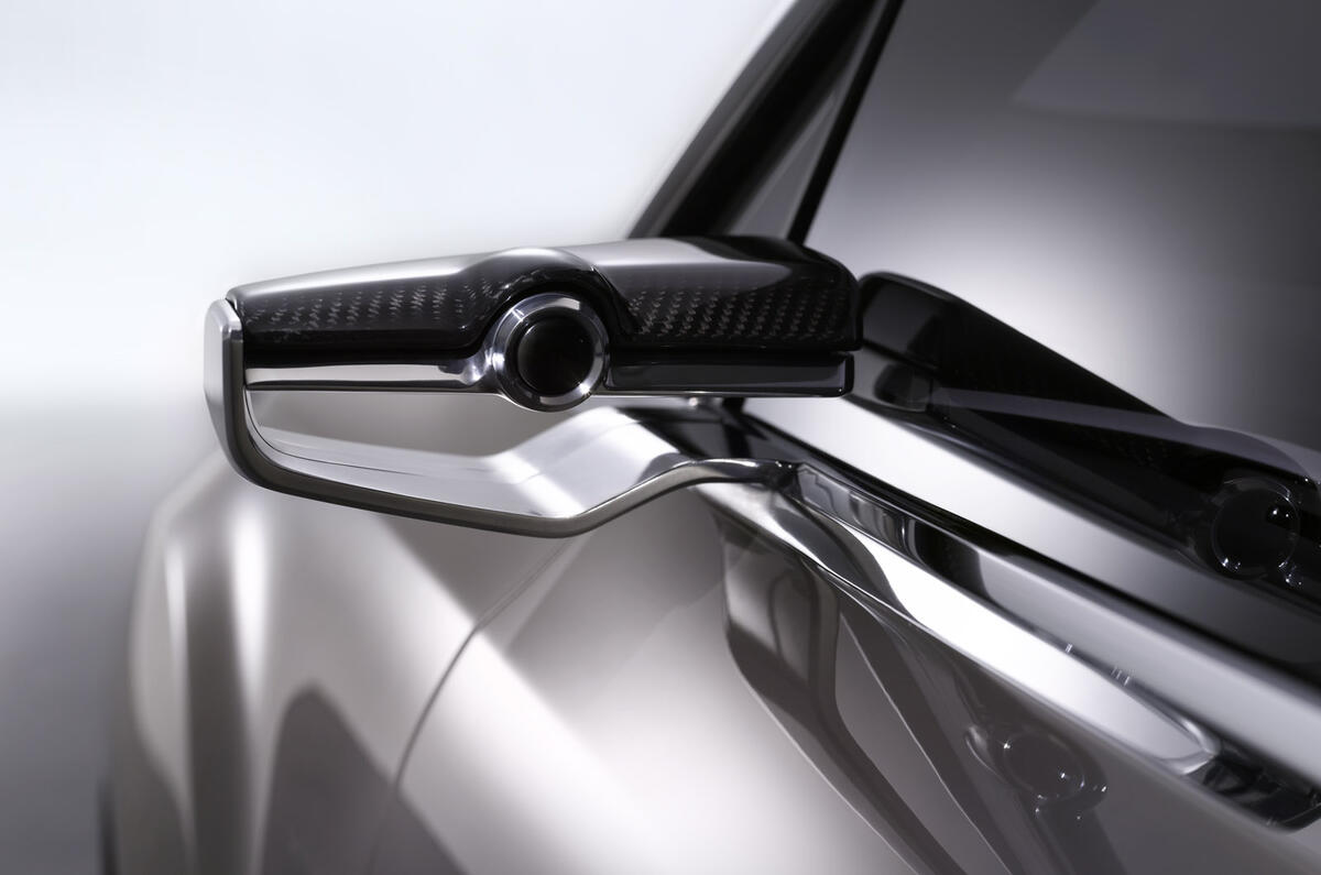 New Ford Kuga - spy pics