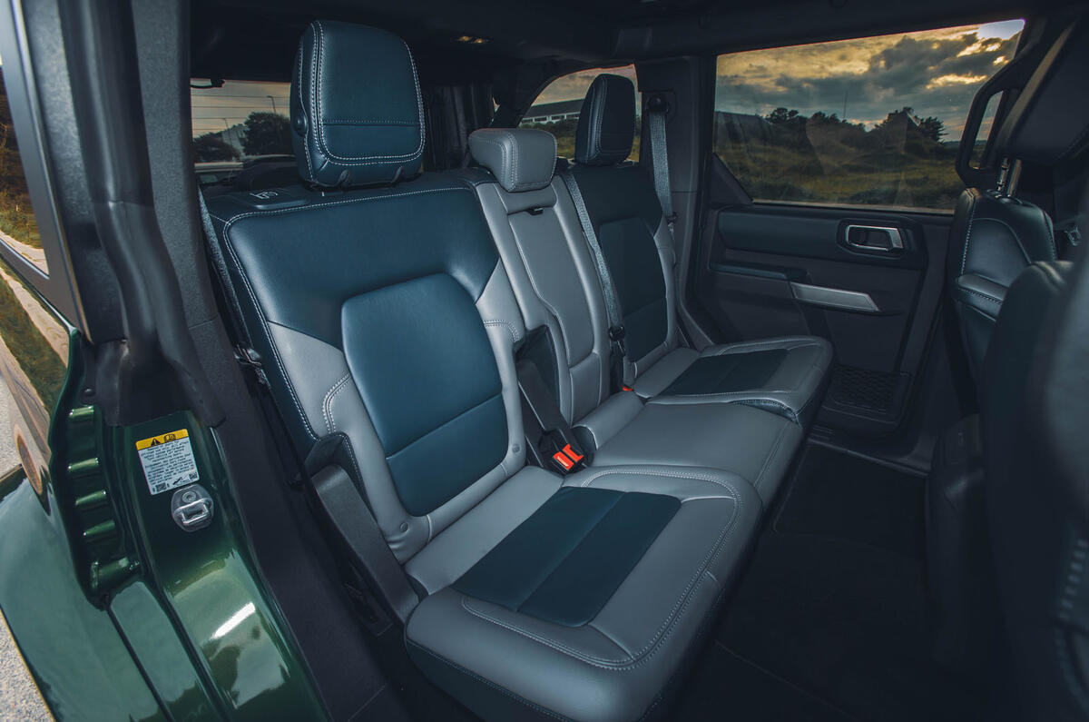 ford bronco 2023 review 015 back seats ford bronco 2023 review 015 back seats