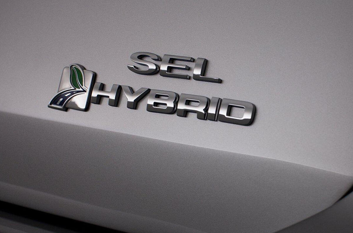 Detroit motor show: Ford C-Max hybrids