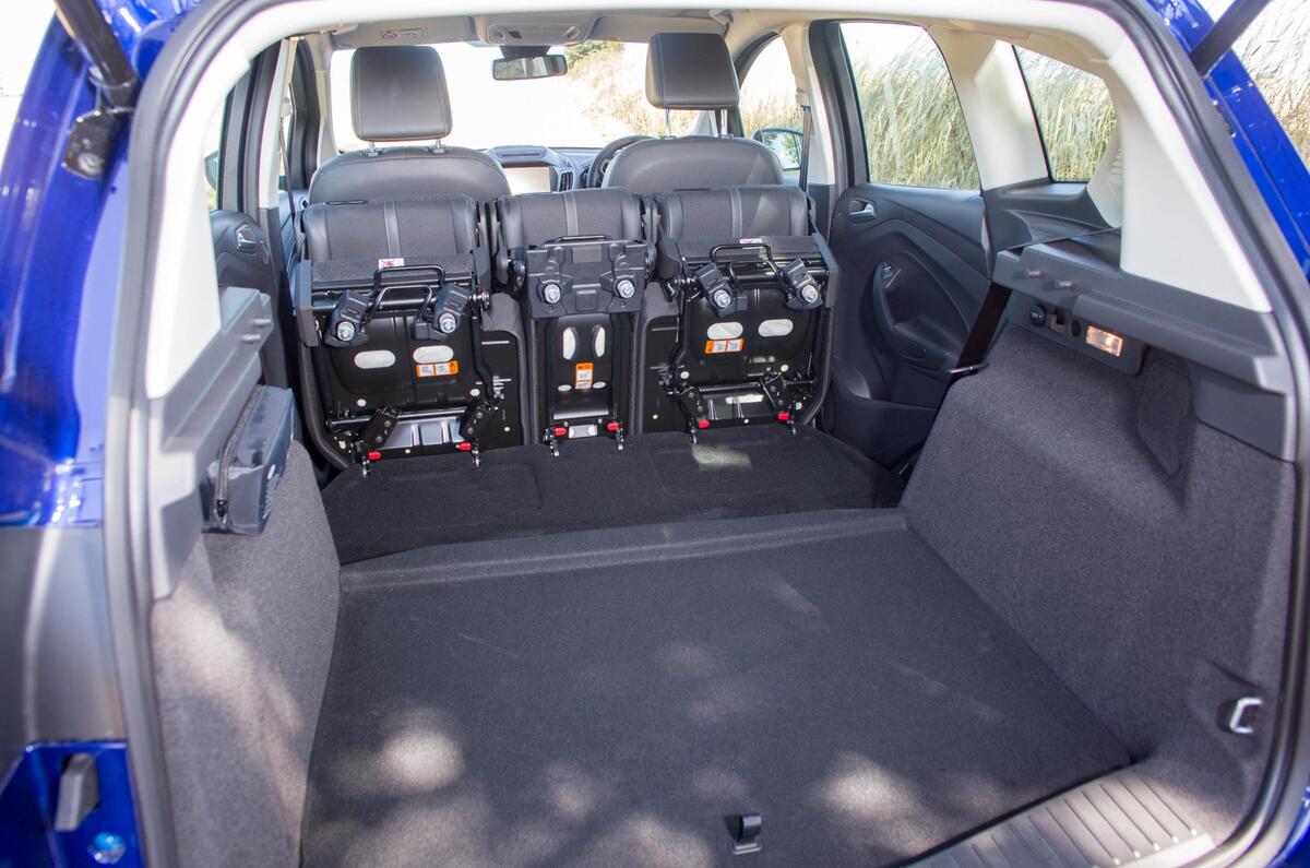 Ford C-Max extended boot space