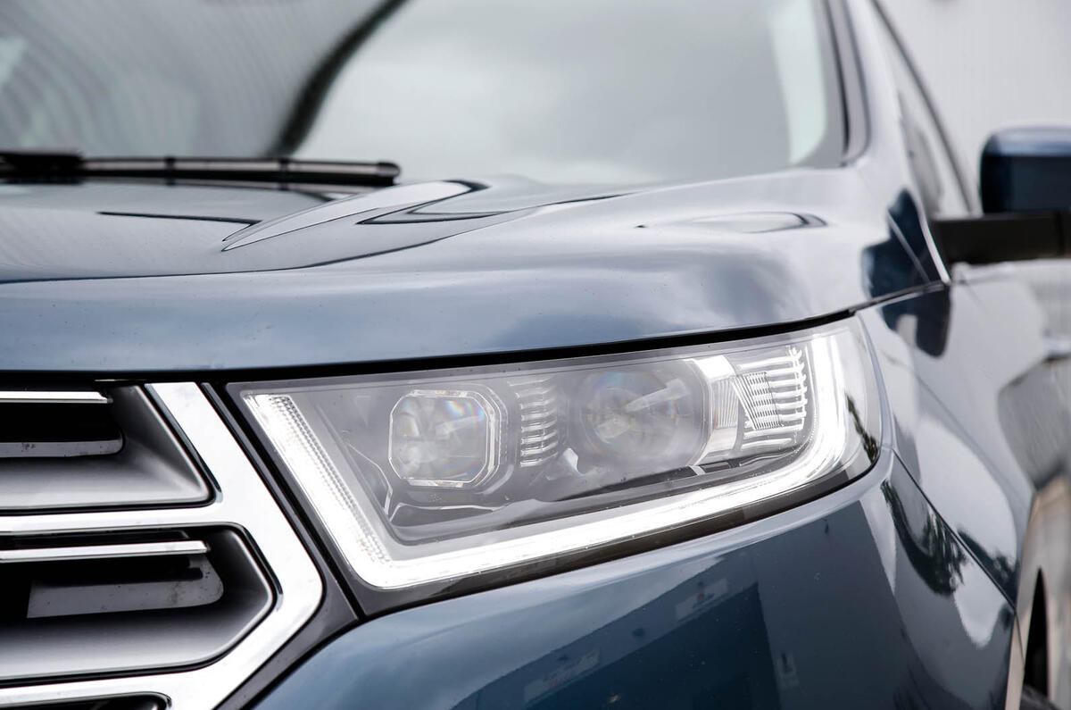 Ford Edge headlights