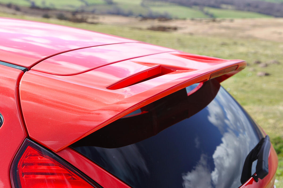 Ford Fiesta ST roof spoiler