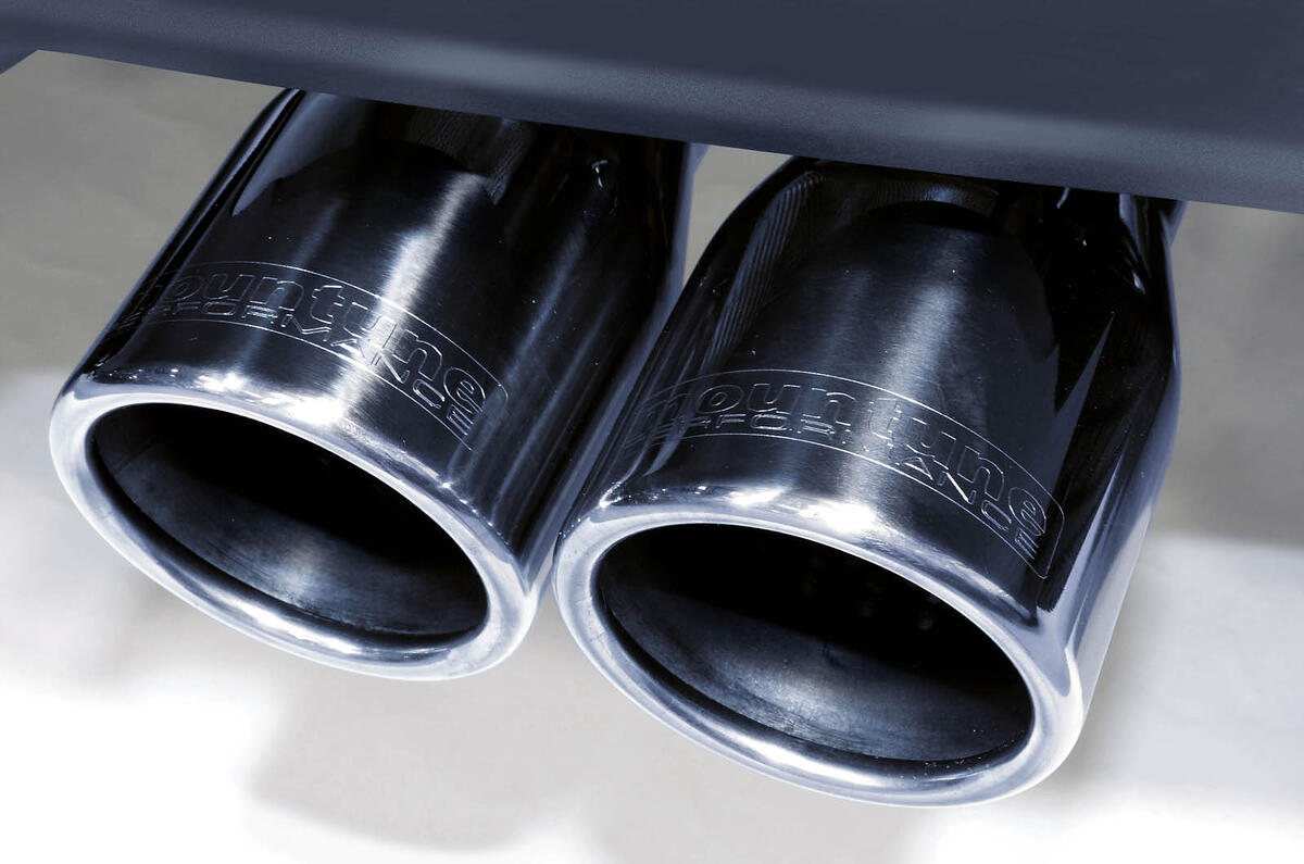 Ford Fiesta Zetec S Mountune exhaust