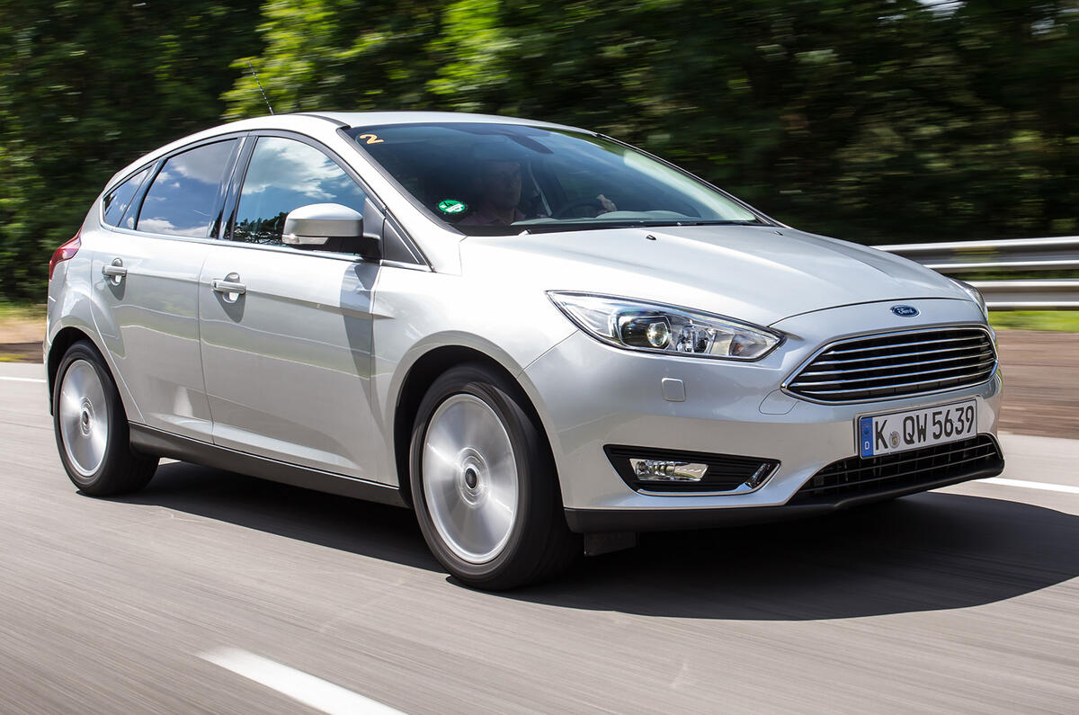Ford Focus facelift - development ride