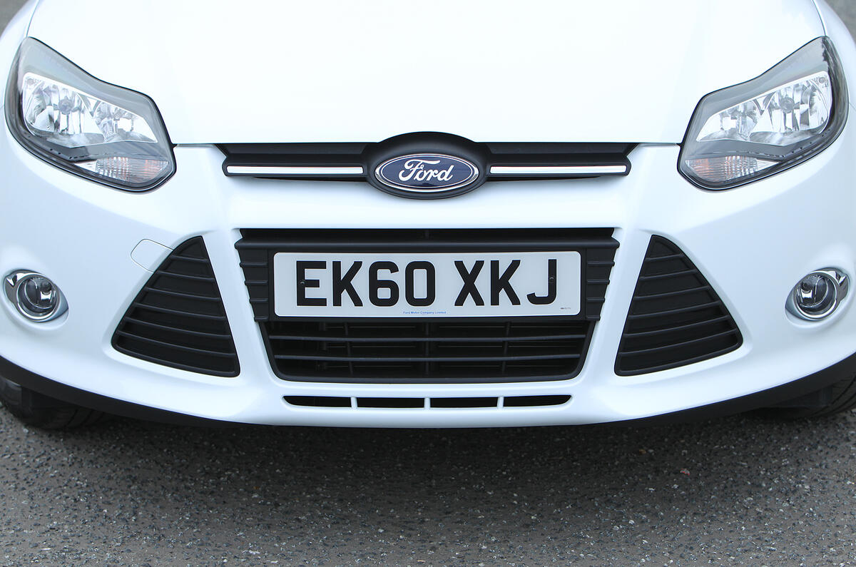 Ford Focus front grille