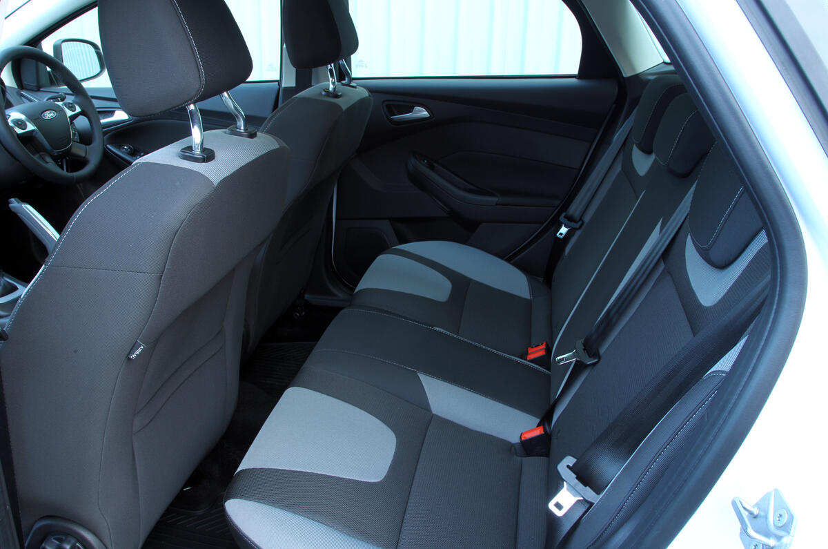 Ford Focus rear seats