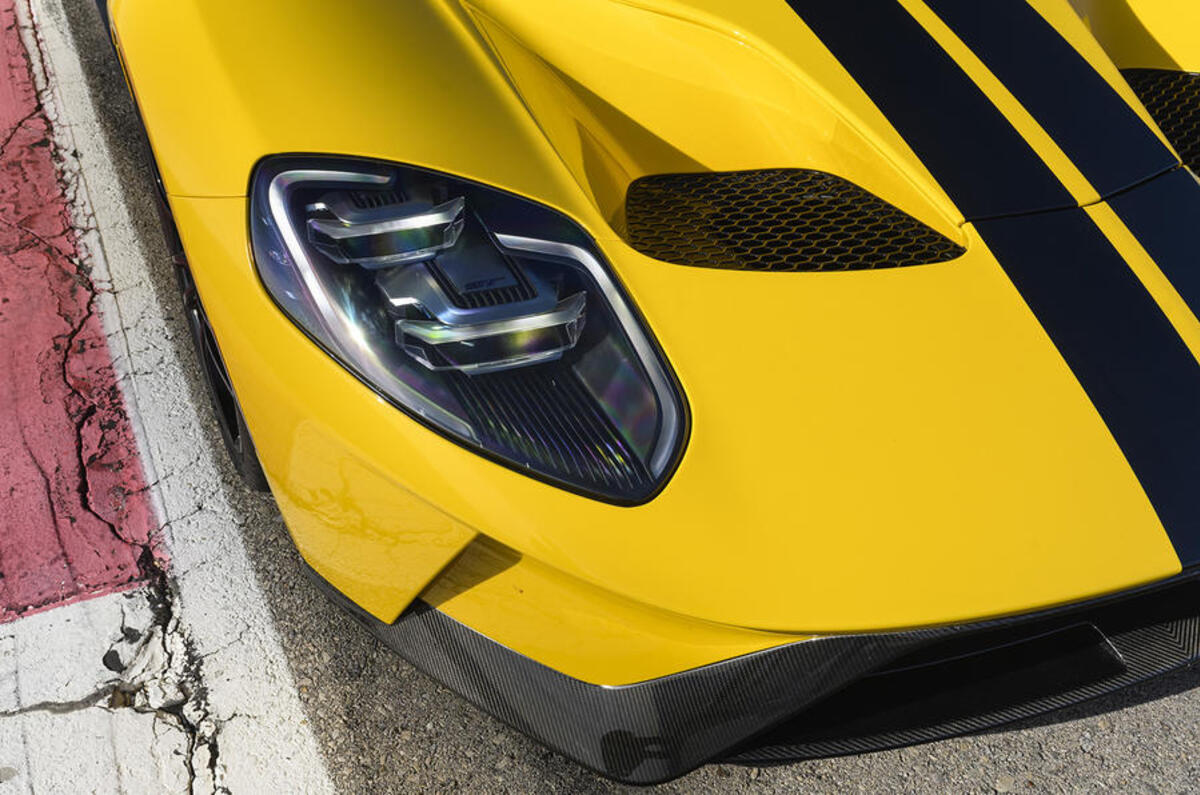 Ford GT LED headlights