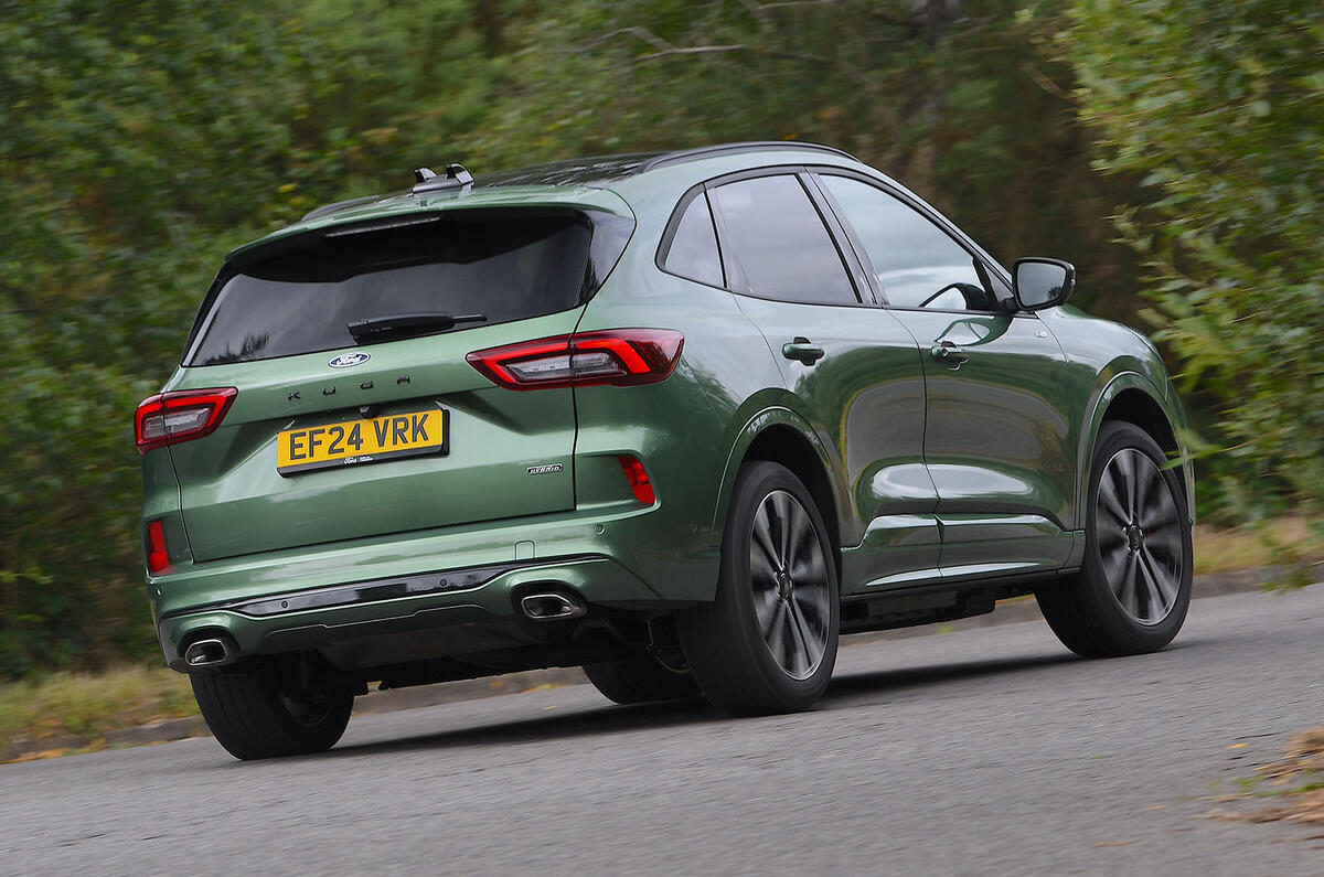Ford Kuga hydrid S line 2024 rear left three quarter cornering Ford Kuga hydrid S line 2024 rear left three quarter cornering
