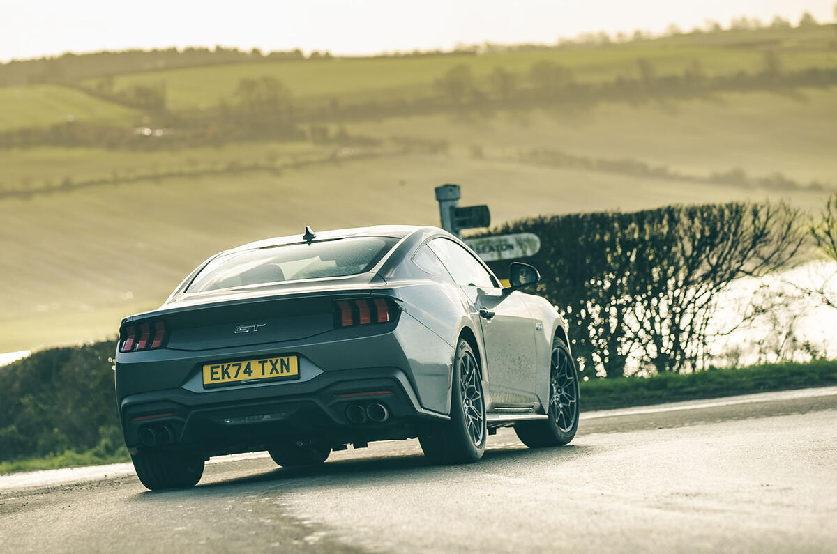 Ford Mustang review 2025 03