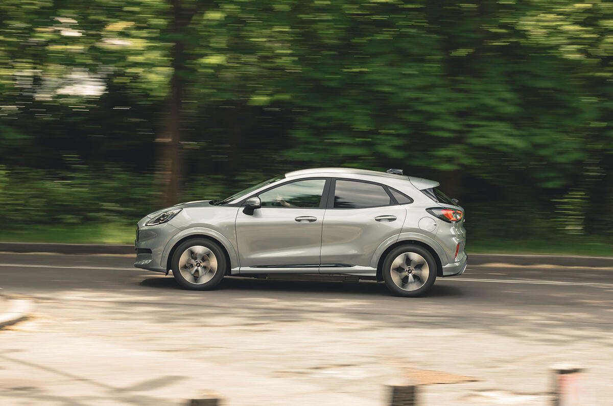 Ford Puma E review 2025 02 side panning Ford Puma E review 2025 02 side panning