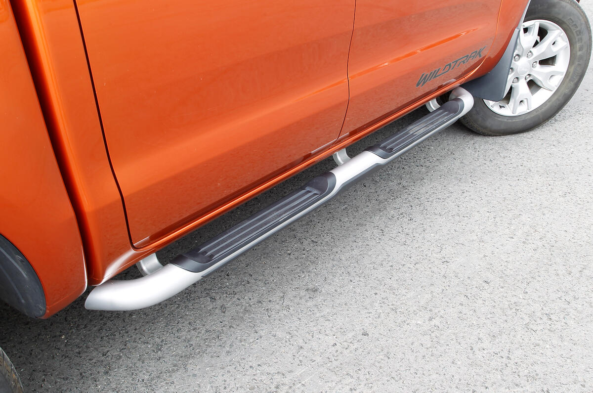 Ford Ranger side step