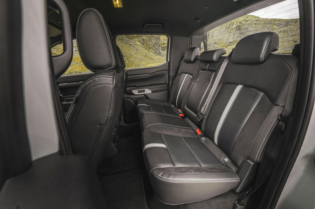 Ford Ranger PHEV review 2025 32 back seats