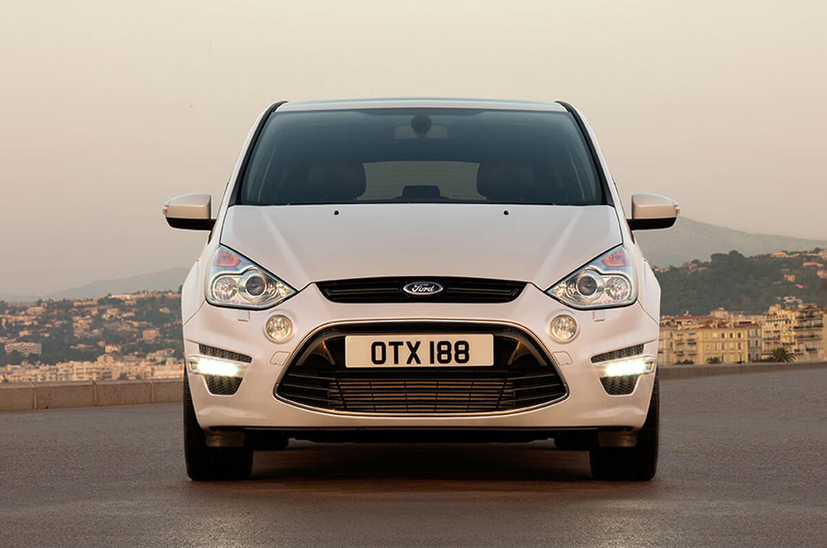 no title Ford revises S-Max and Galaxy