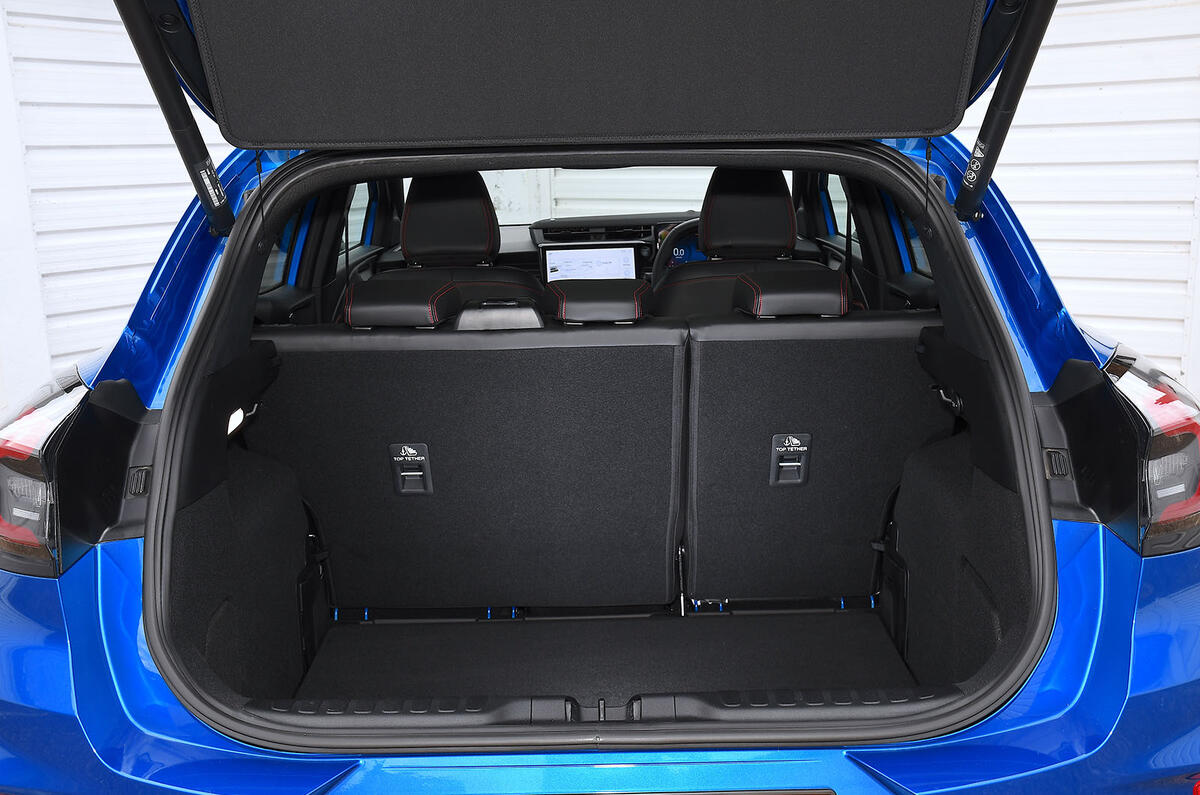 Ford Puma boot